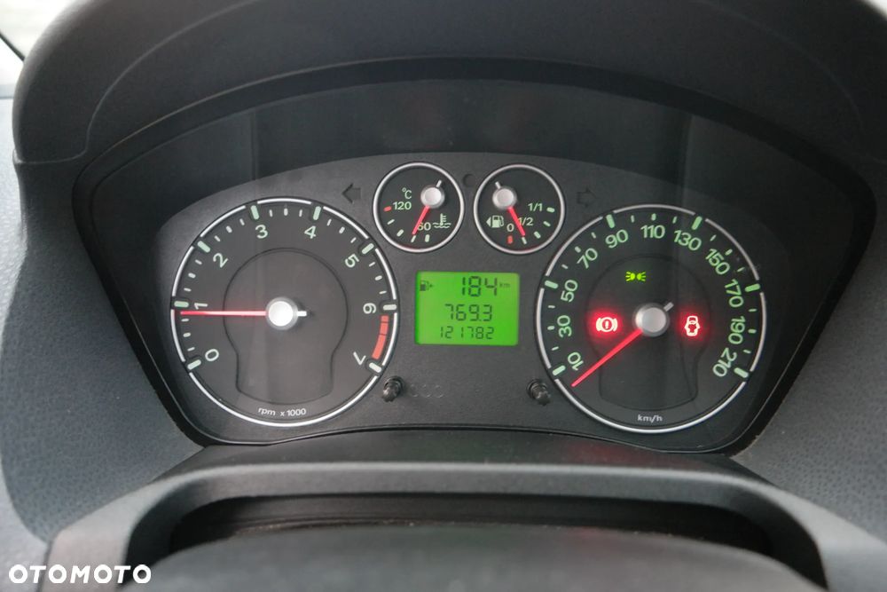 Ford Fiesta - 30