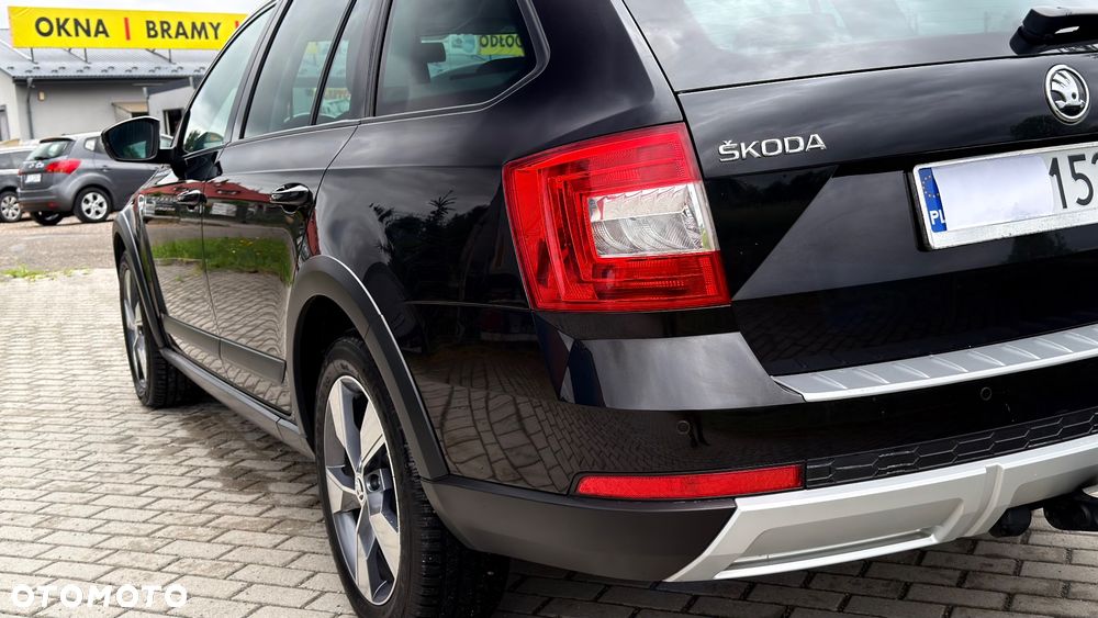 Skoda Octavia 2.0 TDI 4x4 DSG Scout - 12