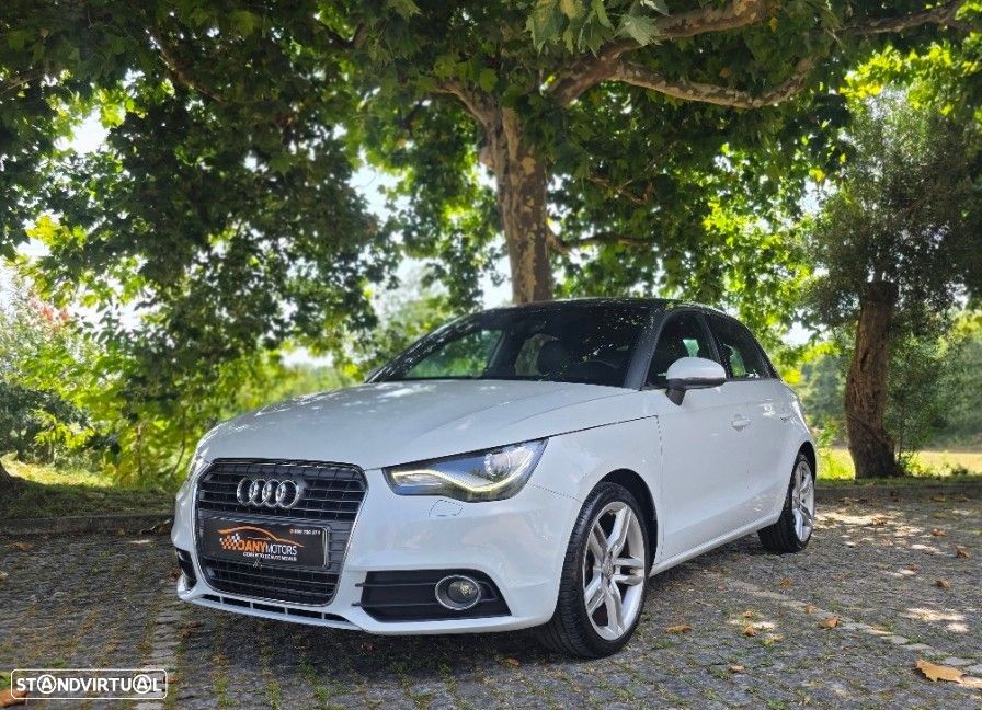 Audi A1 Sportback 1.6 TDI S-line - 1