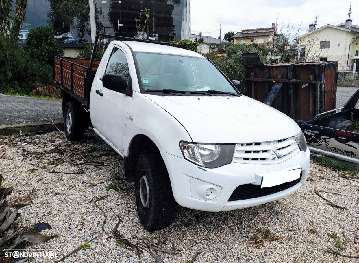Mitsubishi L 200 2.5 DID 4X4 CAB.SIMPLES - 1