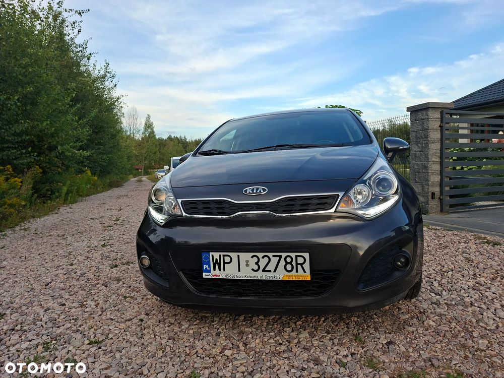 Kia Rio 1.2 Dream Team Edition - 21