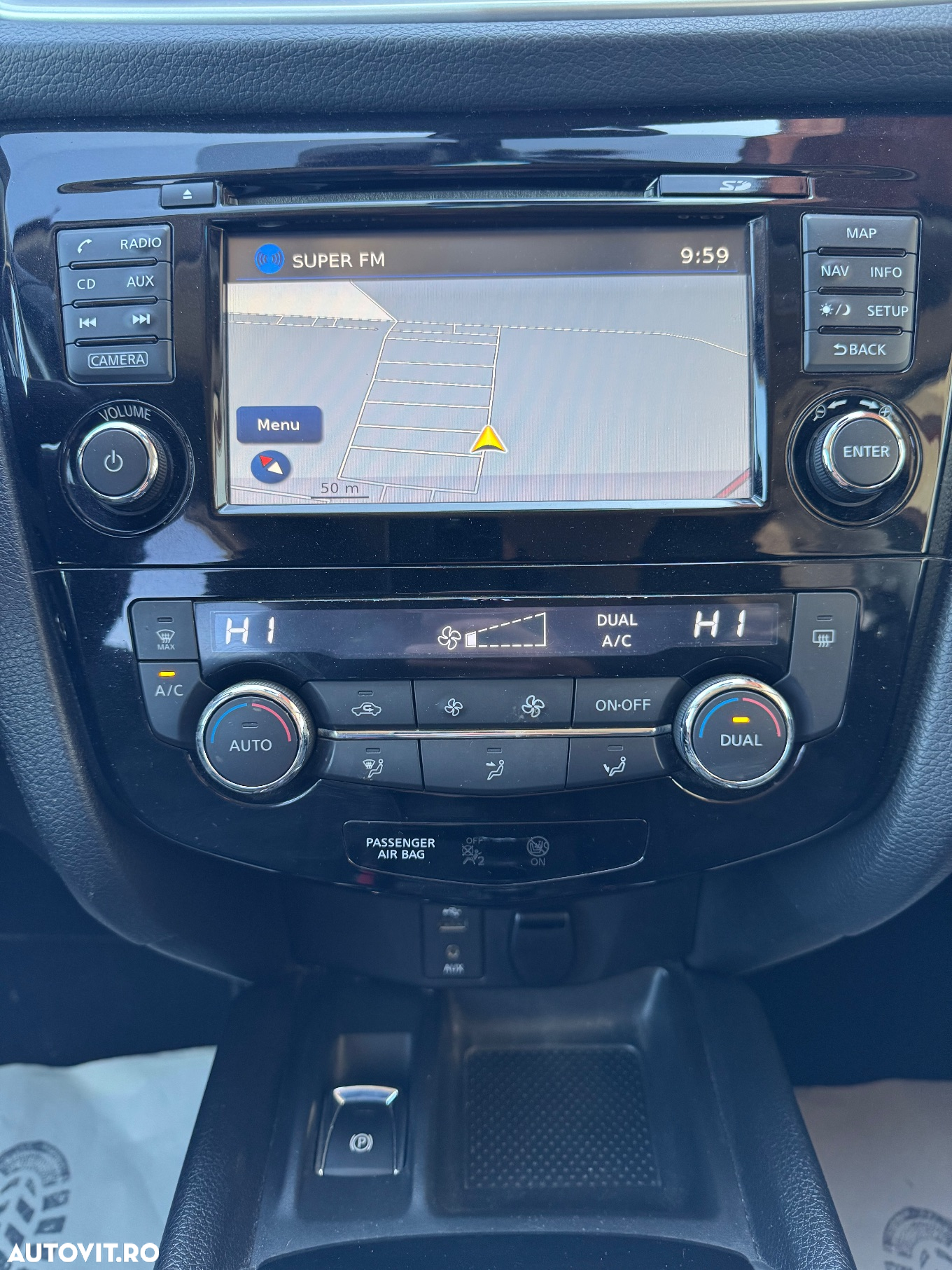 Nissan X-Trail 1.6 dCi ALL-MODE 4x4i Acenta - 16