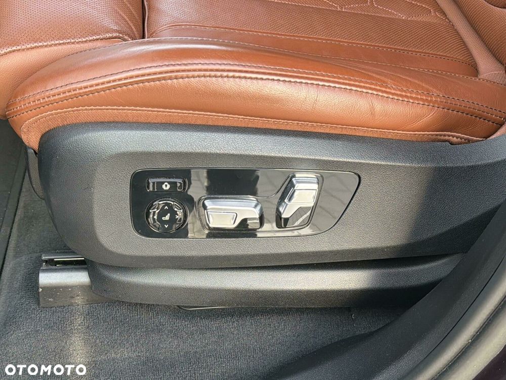BMW X5 - 22