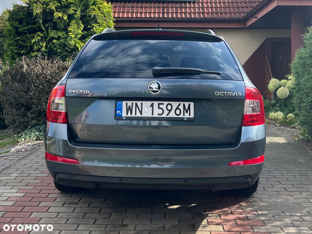 Skoda Octavia 2.0 TDI Style - 5