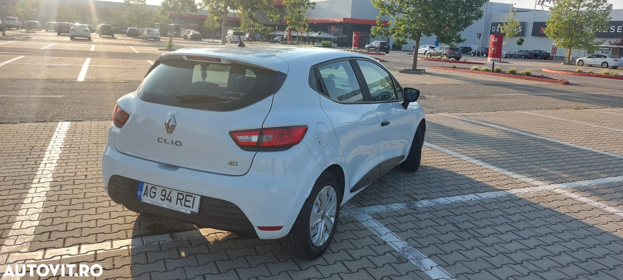 Renault Clio IV 1.5 dCi Life - 3