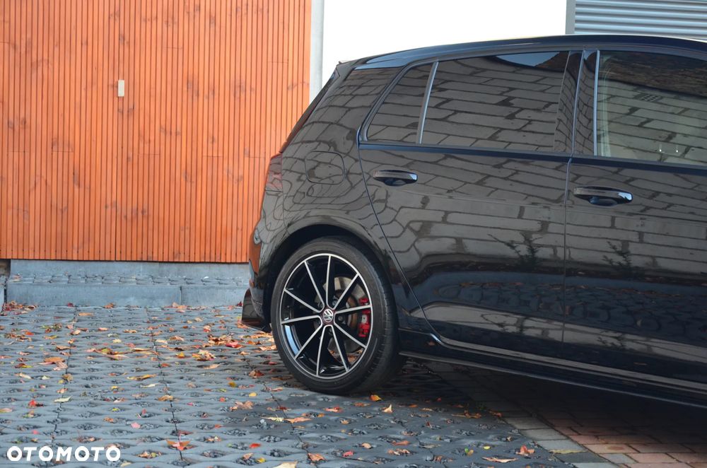 Volkswagen Golf GTI TCR 2.0 TSI OPF DSG - 33