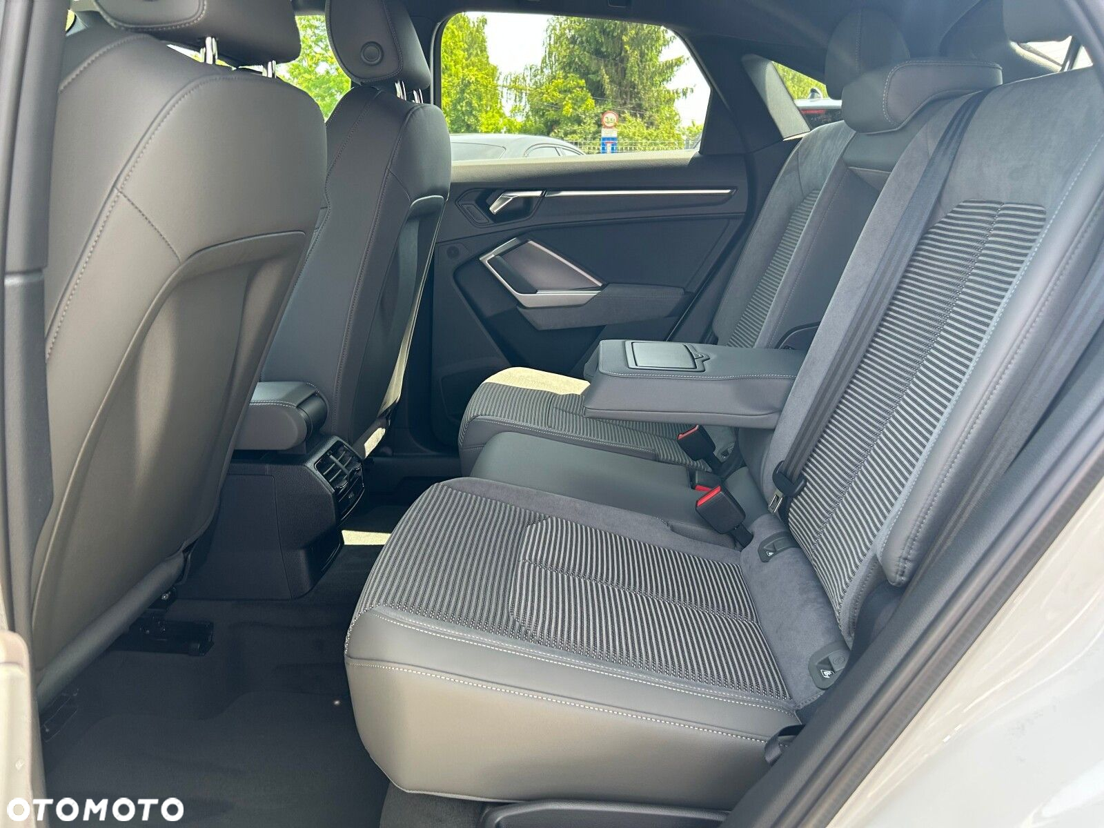Audi Q3 Sportback - 13
