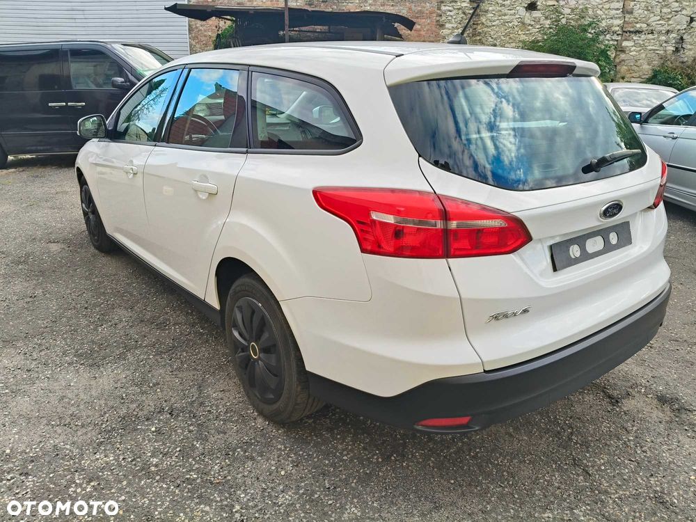 Ford Focus - 4