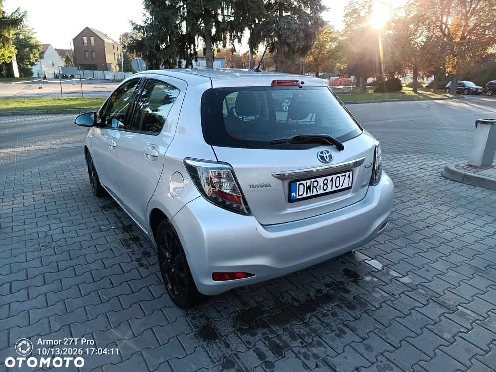 Toyota Yaris - 7
