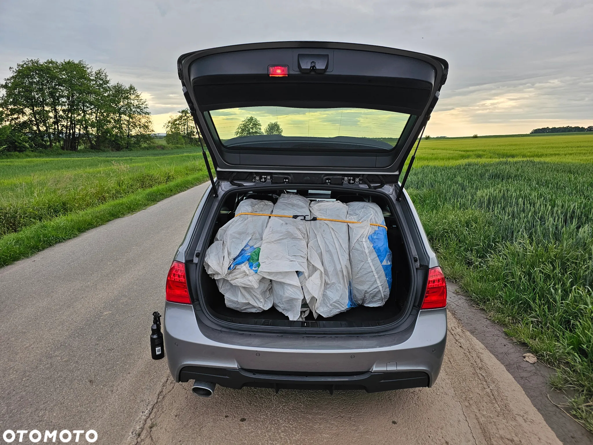 BMW Seria 3 320d DPF Touring - 10