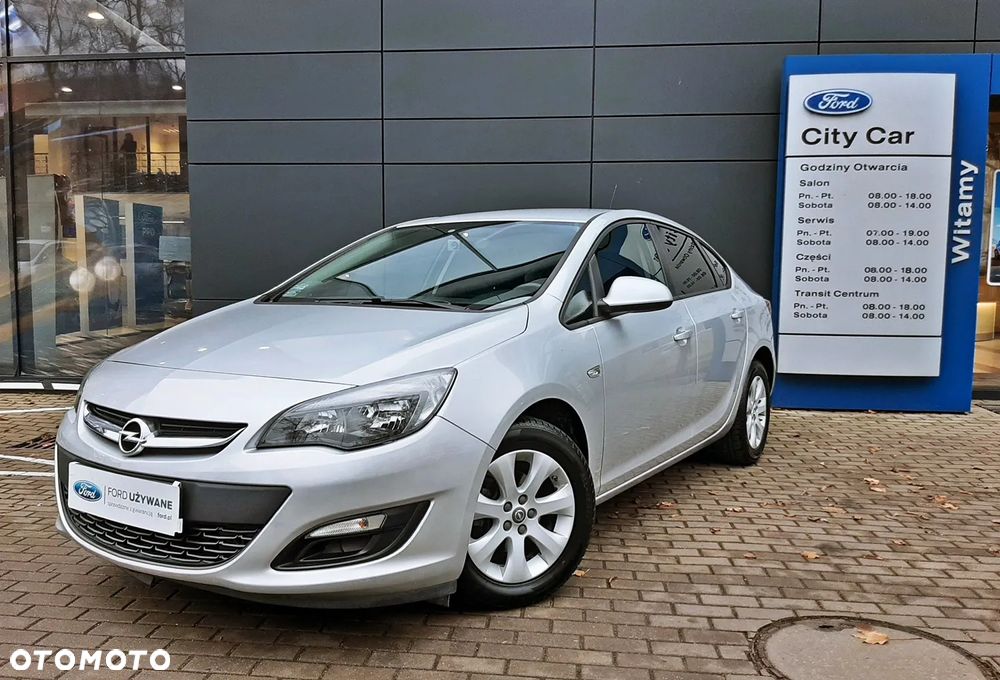 Opel Astra - 11