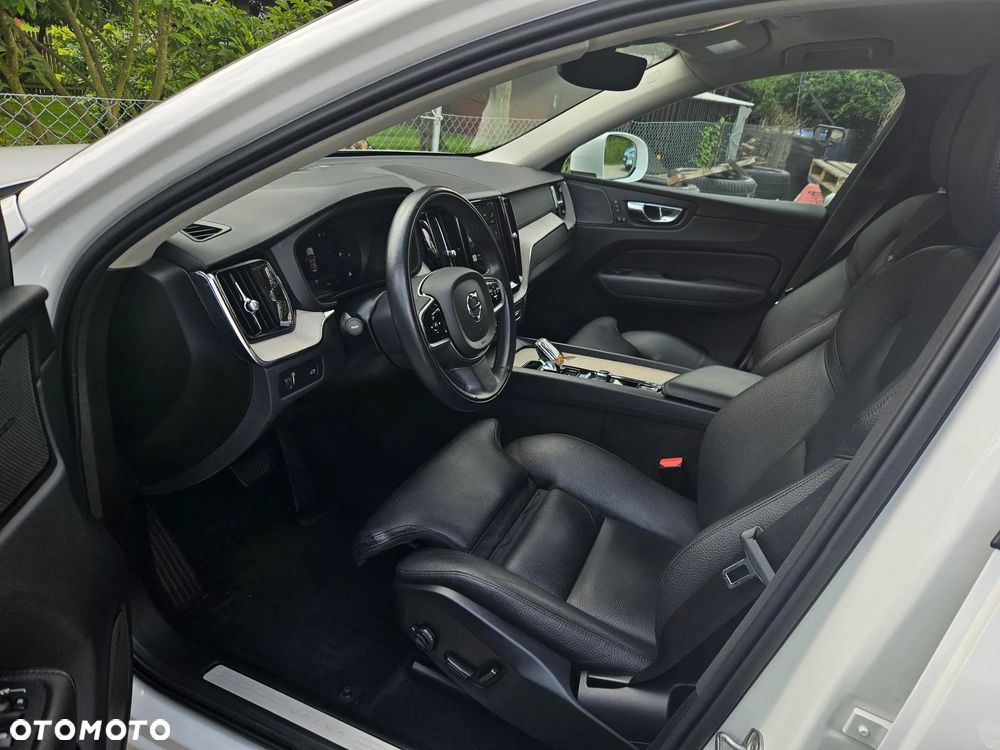 Volvo XC 60 T5 GPF AWD Inscription - 24