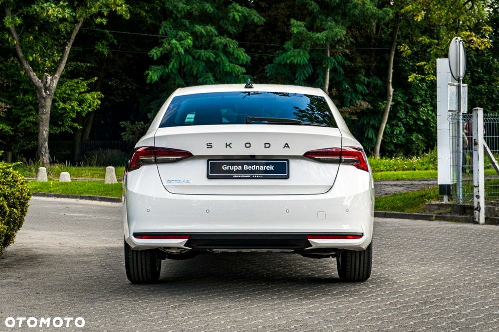 Skoda Octavia - 8