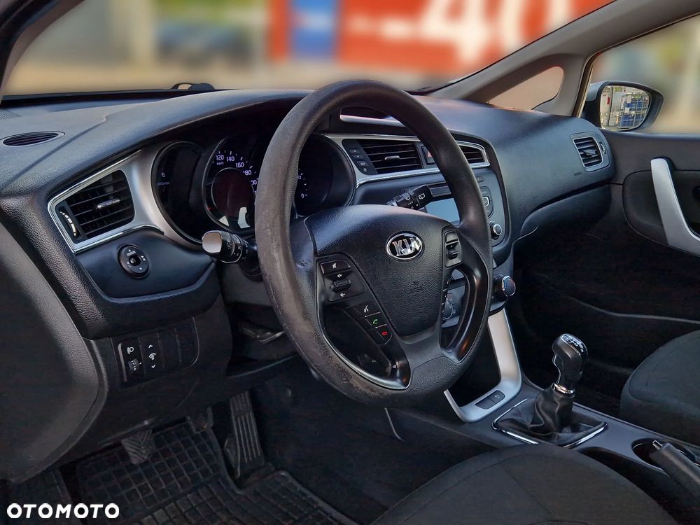 Kia Ceed 1.4 CRDi M - 9