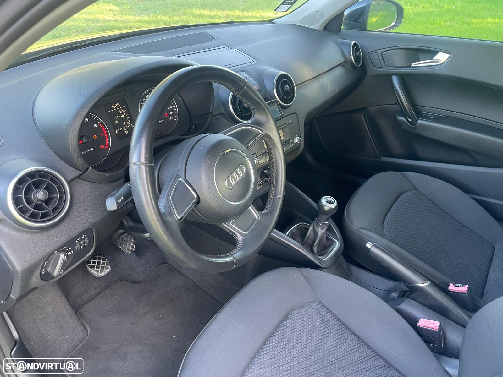Audi A1 1.2 TFSI Advance - 8