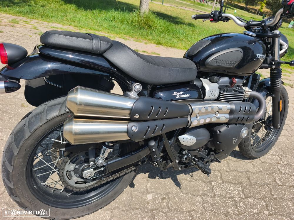 Triumph Bonneville Street Scrambler 900 - 13