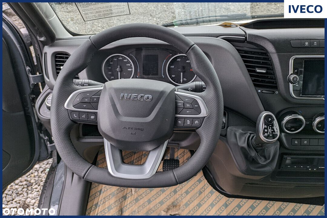 Iveco Daily 70C18 Zabudowa 15EP 180KM - 30