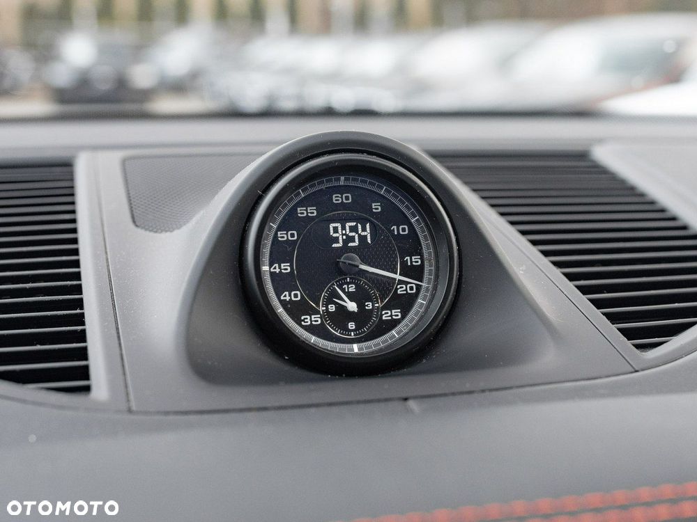 Porsche Macan T - 23