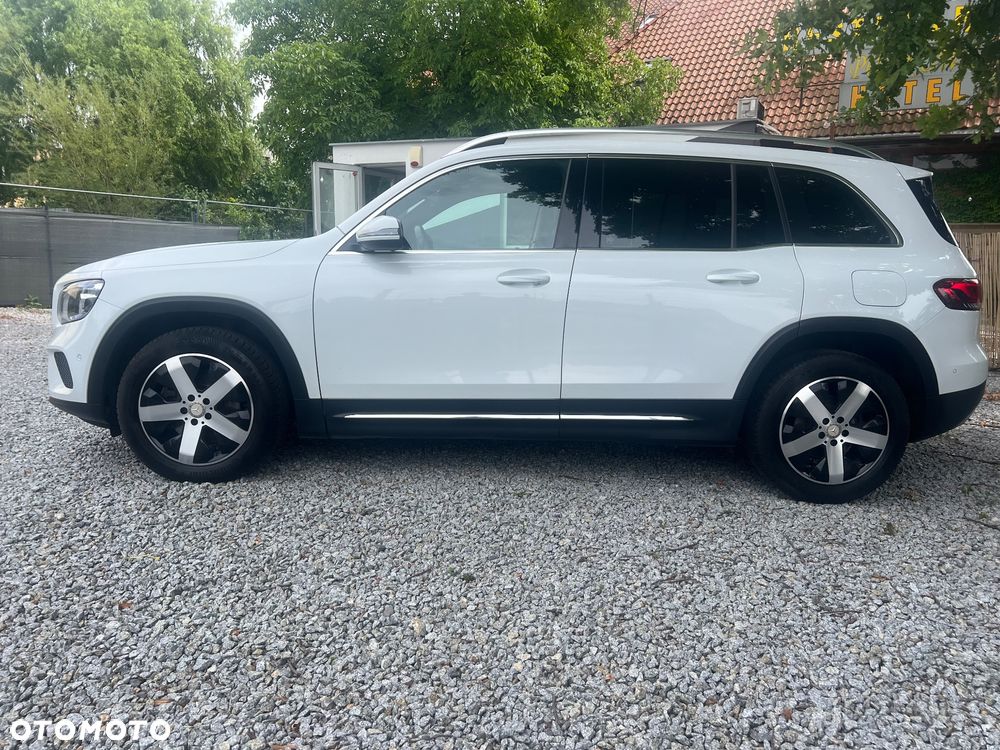 Mercedes-Benz GLB 200 d 8G-DCT Progressive - 4