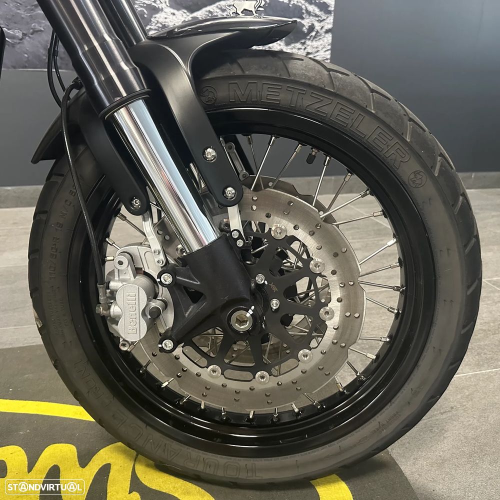 Benelli Leoncino 500 - 6