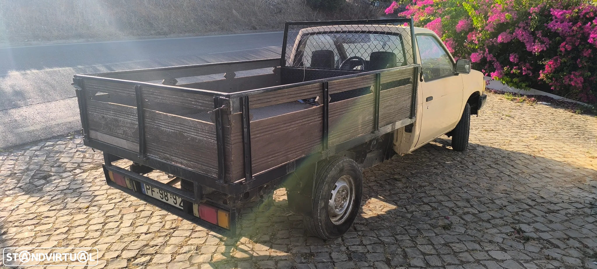 Nissan D21 - 3