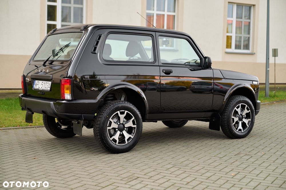 Lada Niva - 11