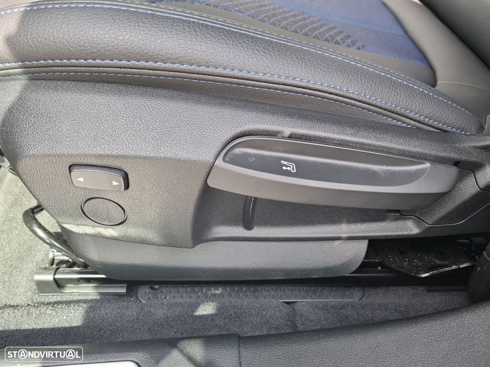 BMW 216-gran-coupe d Pack Desportivo M - 12