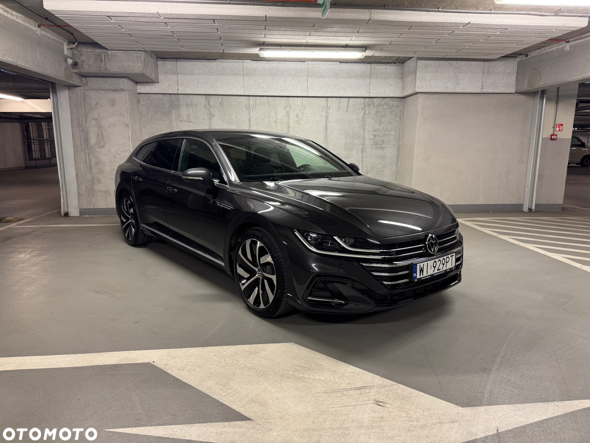 Volkswagen Arteon 2.0 TSI R-Line DSG - 11
