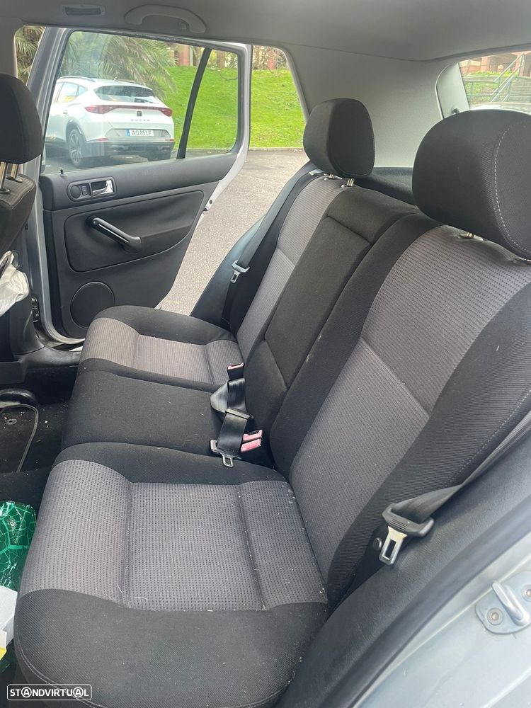 VW Golf 1.4i 25 Anos - 16