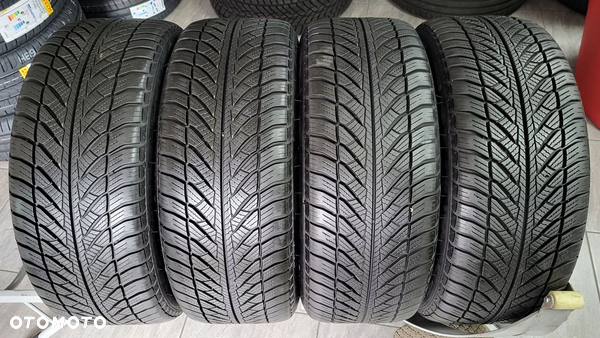 Goodyear ULTRA GRIP 8 MOE  RSC 245/45R18 7mm