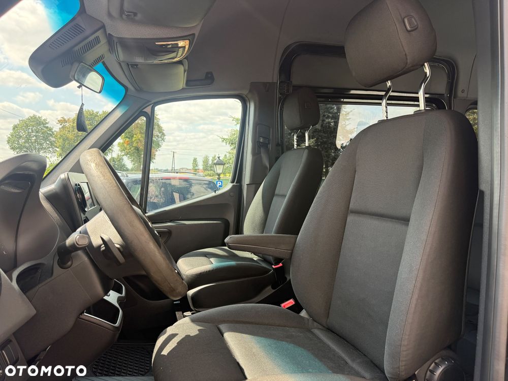 Mercedes-Benz Sprinter 906.255 7G-TRONIC Plus - 21