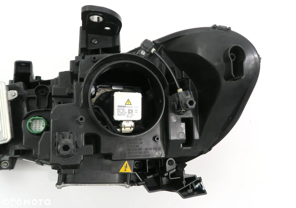 ALFA ROMEO GIULIA reflektor Bi XENON skrętny D3S 35W LED 12 PIN OE - 14