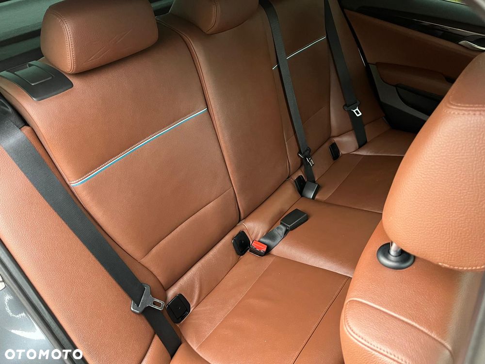 BMW X1 - 15