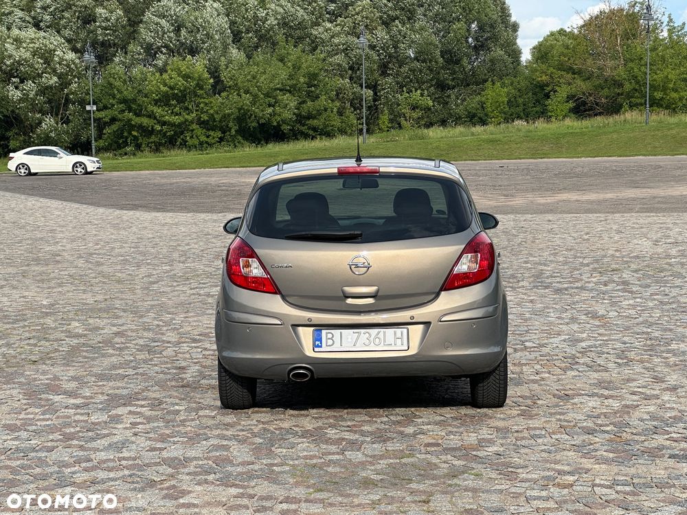 Opel Corsa - 6