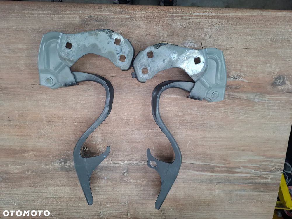 Fiat 500 zawiasy maski - 1