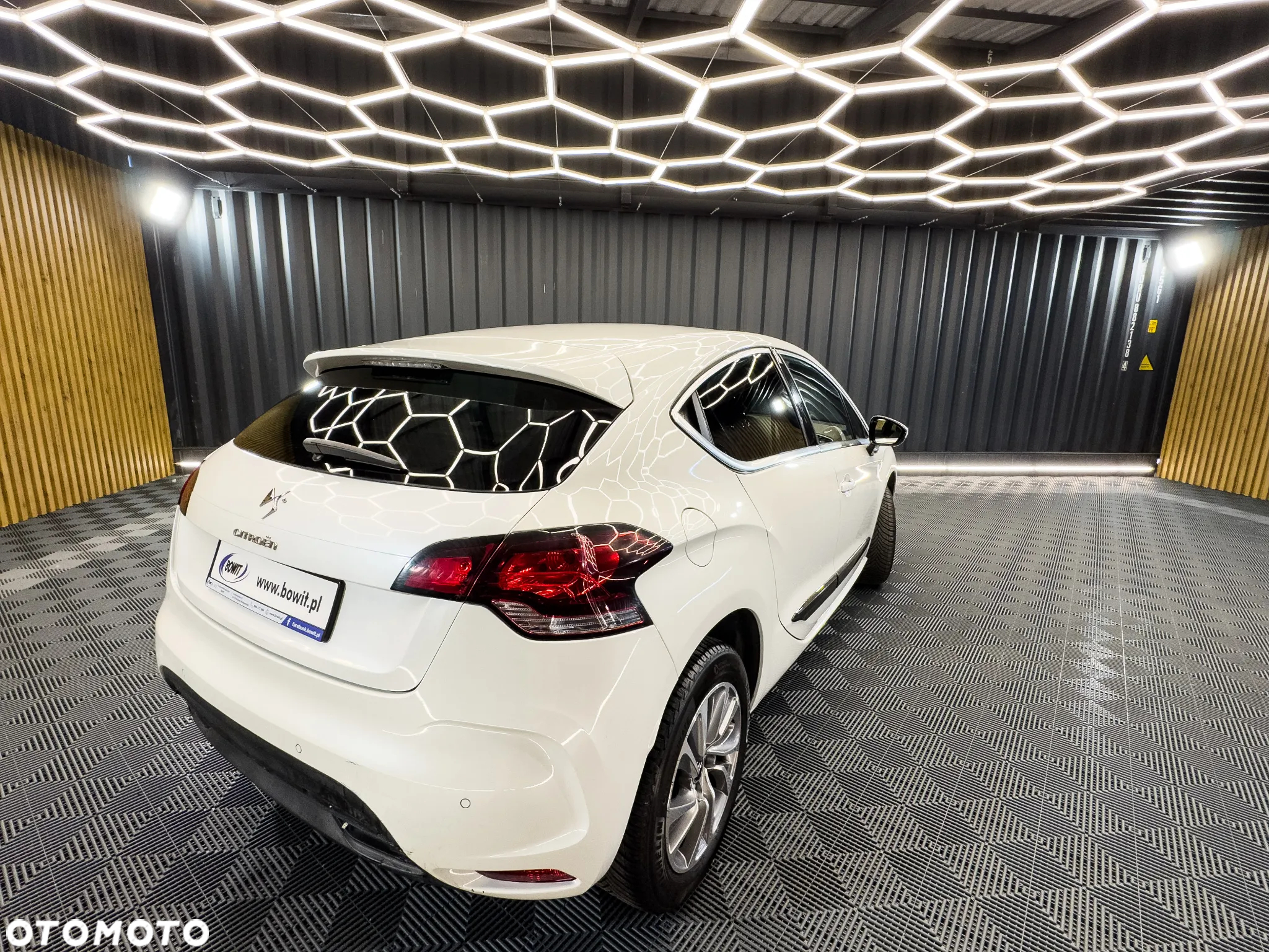 Citroën DS4 HDi 115 Chic - 6