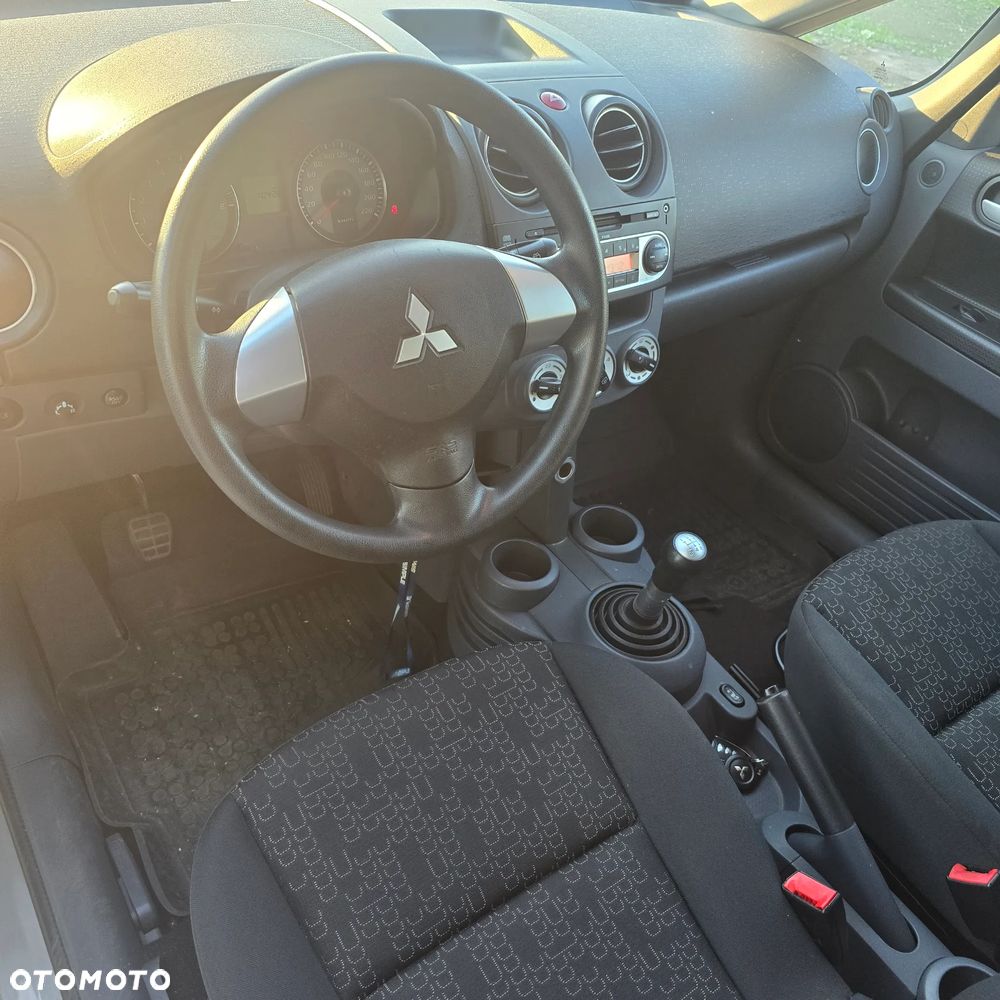 Mitsubishi Colt 1.3 Inform Cleartec - 16