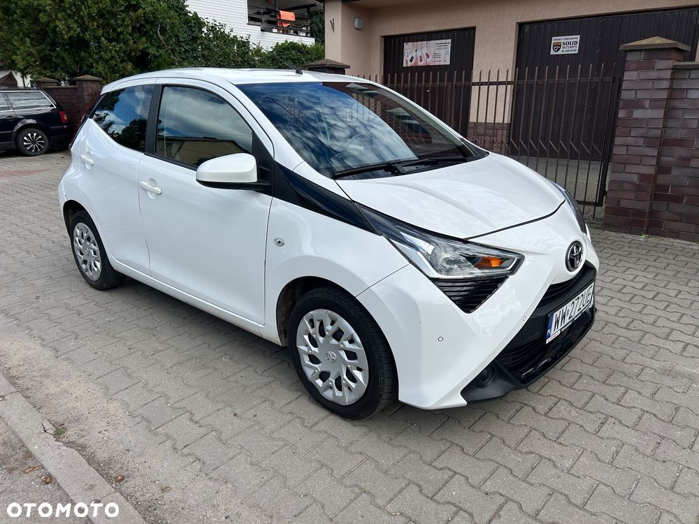 Toyota Aygo 1.0 VVT-i Black Edition - 2