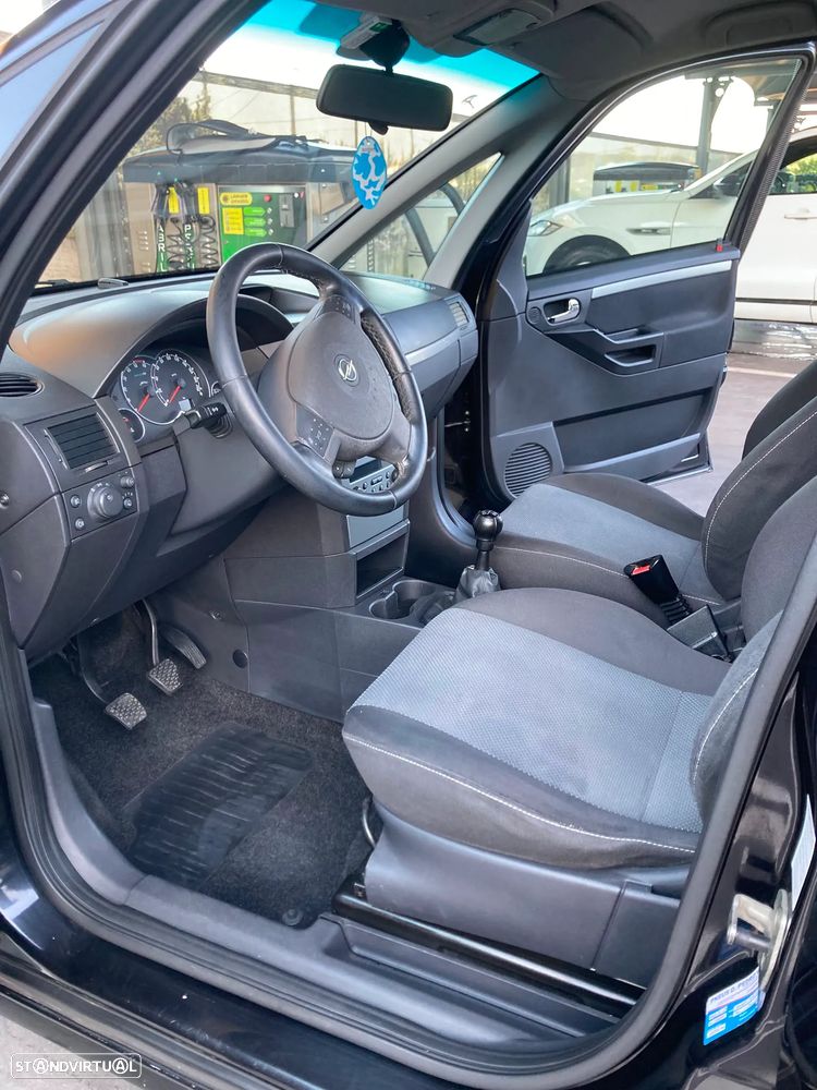 Opel Meriva - 9