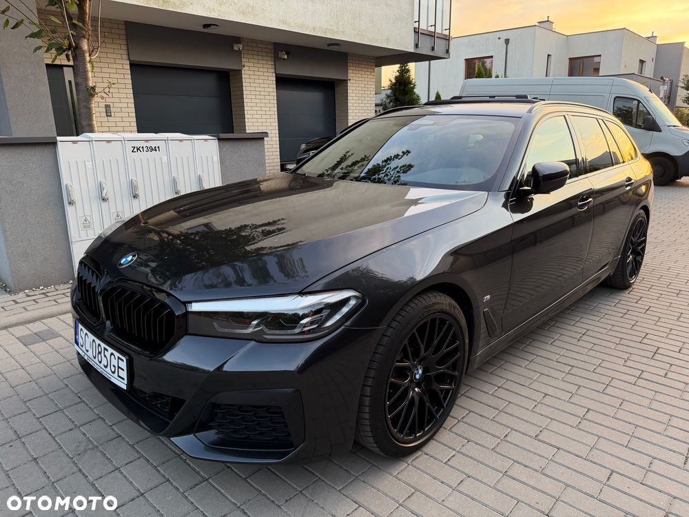 BMW Seria 5 520d xDrive mHEV M Sport sport - 4