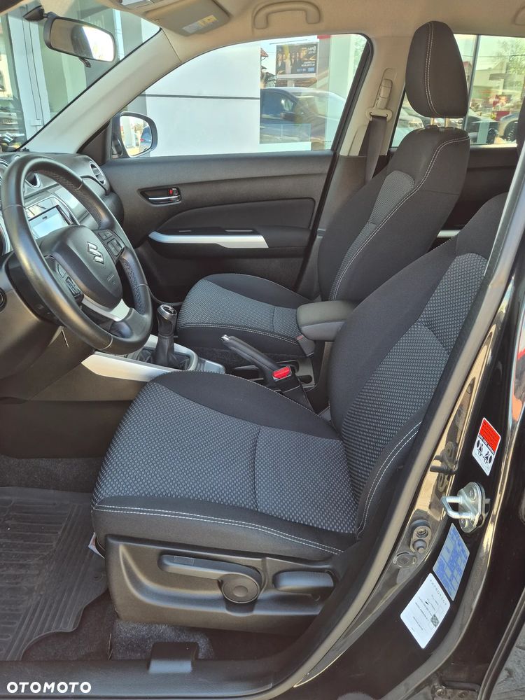 Suzuki Vitara 1.6 Premium 2WD - 12