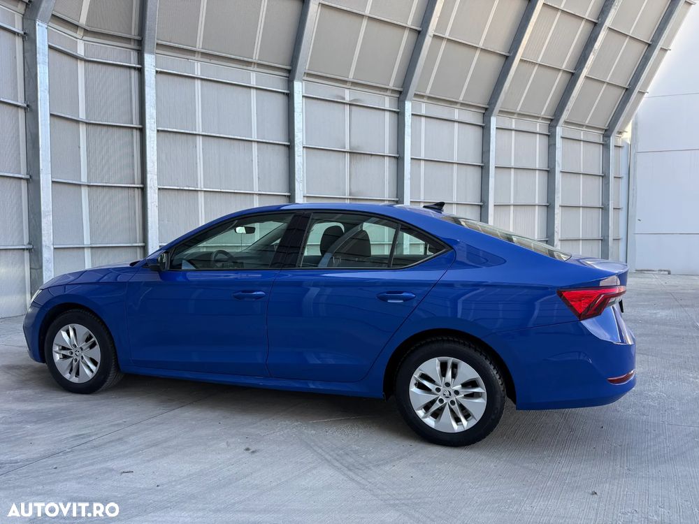 Skoda Octavia 2.0 TDI DSG Ambition - 14