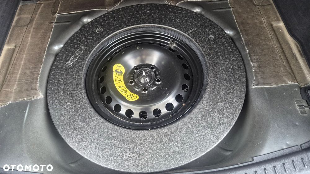 Ford Focus 1.0 EcoBoost Titanium - 29