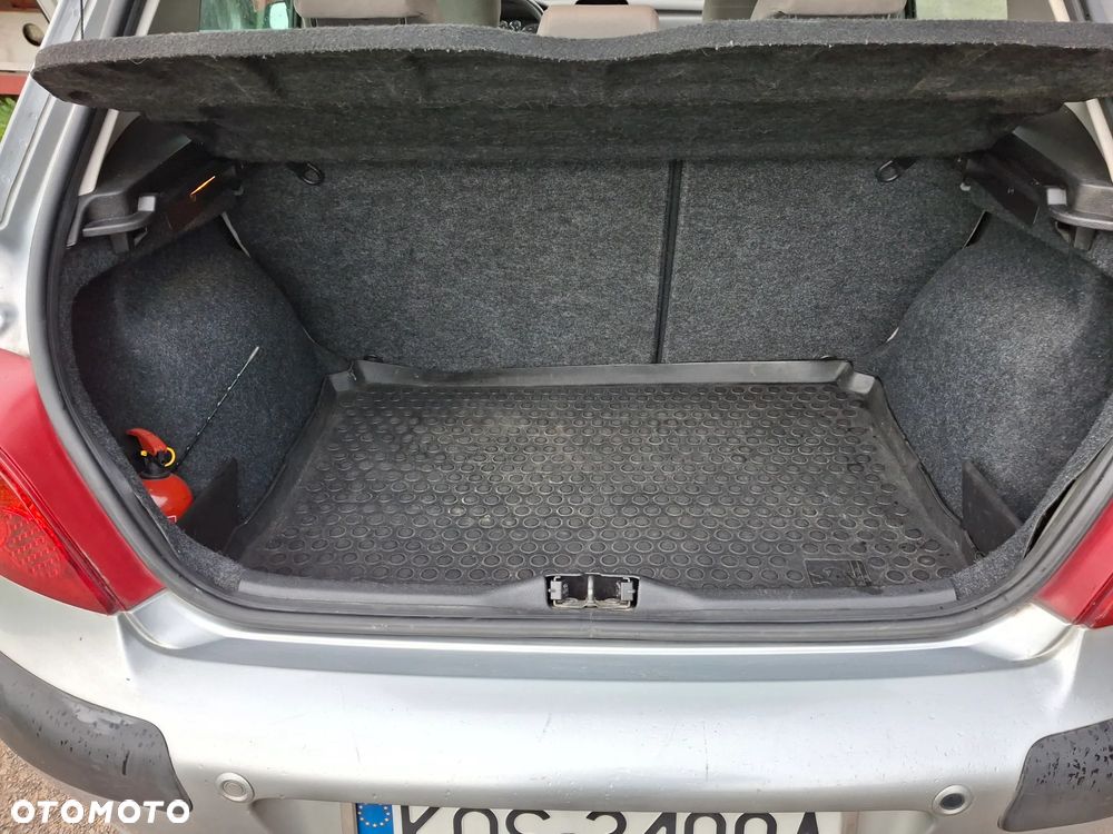 Peugeot 307 - 12