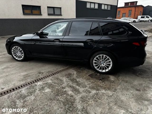 BMW Seria 5 520d - 1