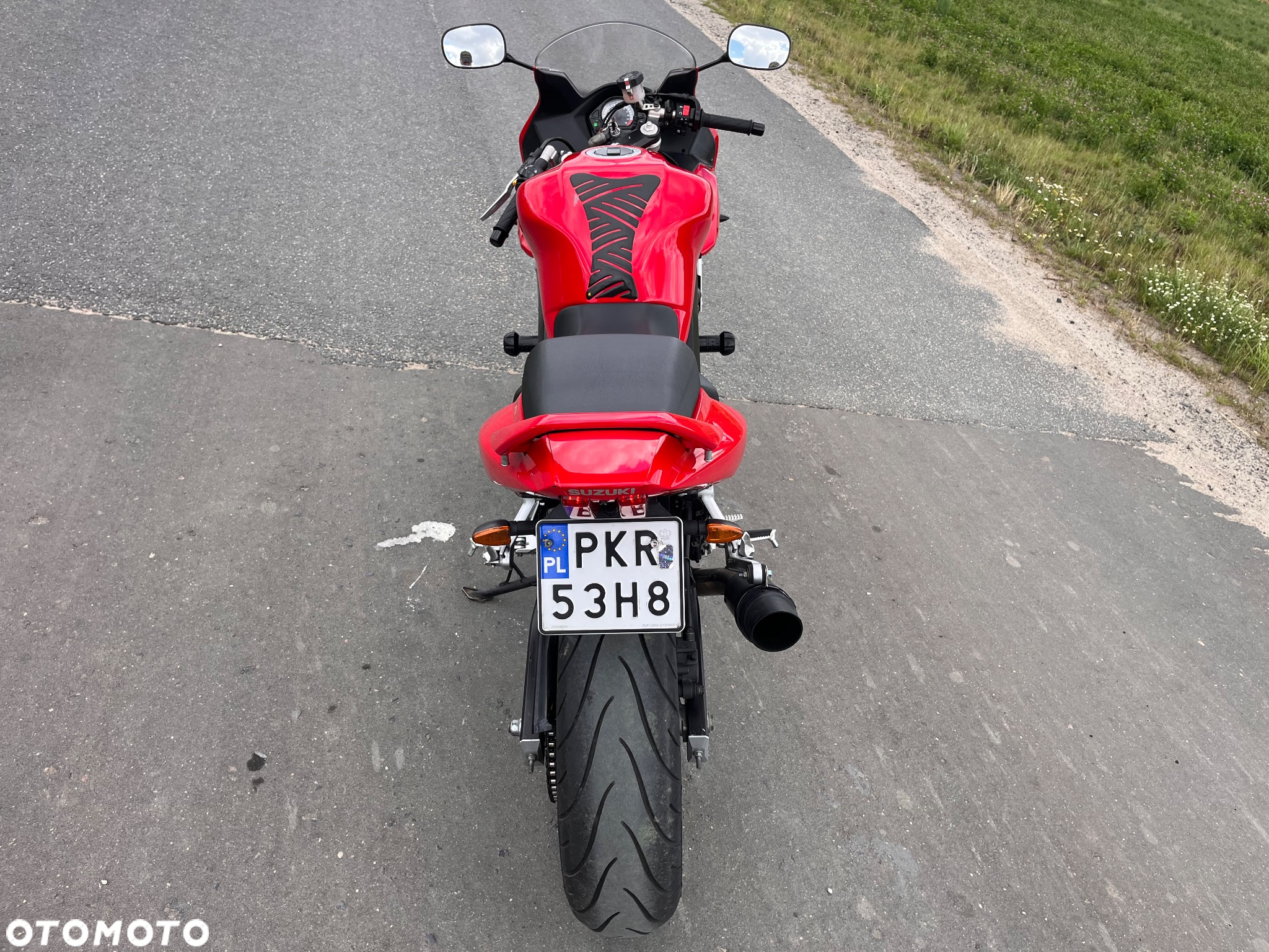 Suzuki SV - 13