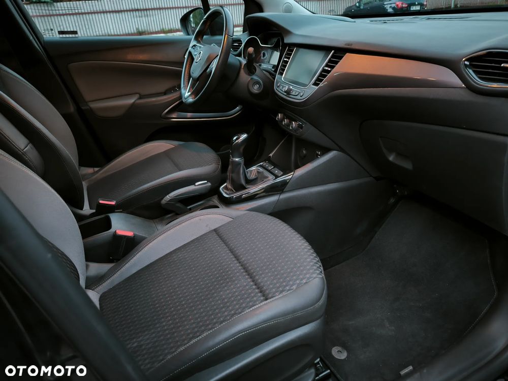 Opel Crossland X 1.2 Innovation - 10