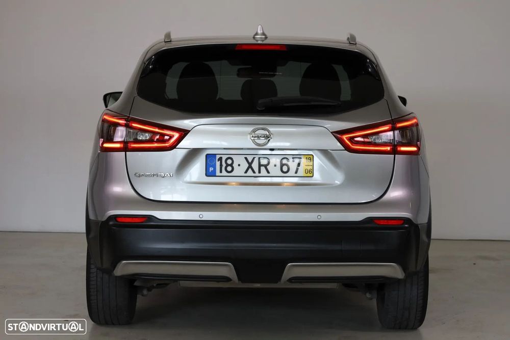 Nissan Qashqai 1.3 DIG-T N-Connecta LED+TT+SKY - 17