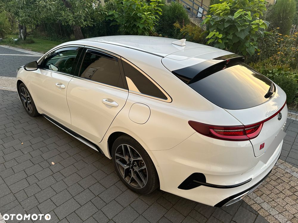 Kia ProCeed 1.6 CRDi GT Line DCT - 15