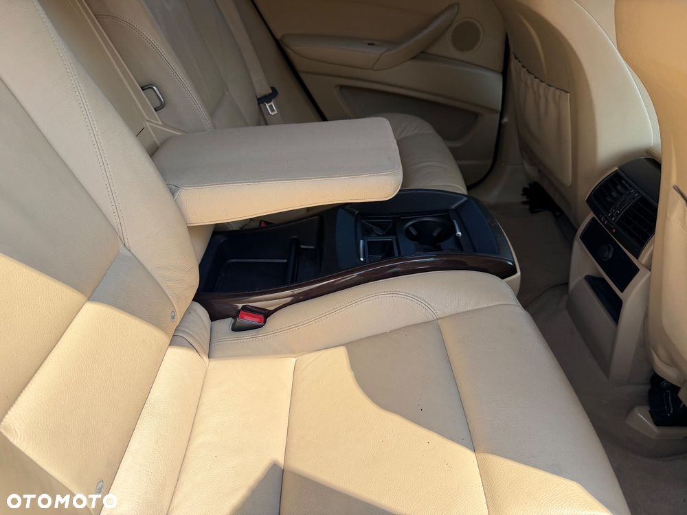 BMW X6 xDrive35d - 14